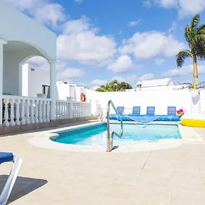villa-teneguia.in-canary-islands.com/