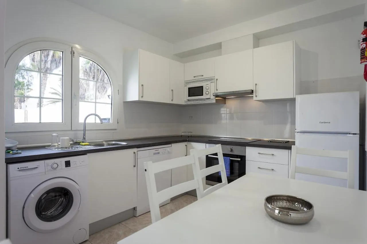 Galera Beach Boutique Art Villas With Private Pools, Free Wifi & Bbq, Corralejo By Amazzzing Travel Spanien