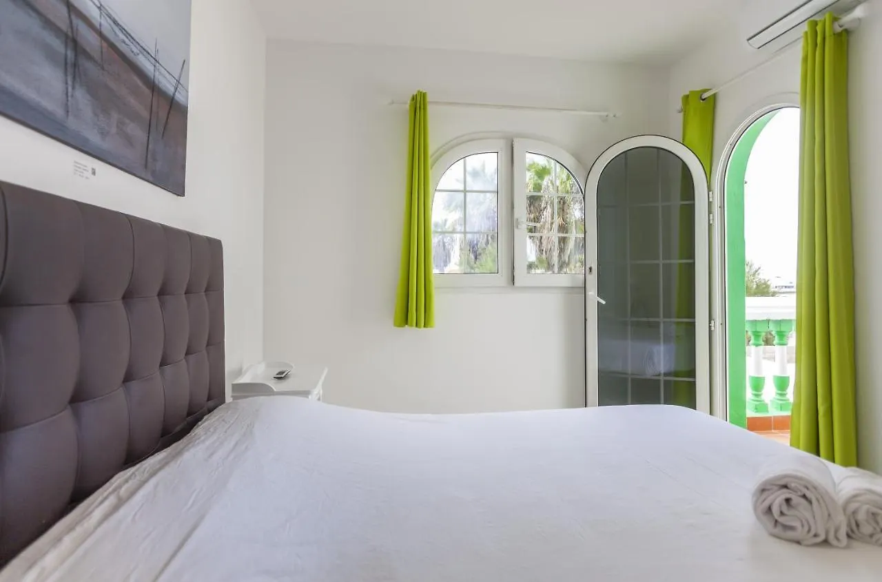 Galera Beach Boutique Art Villas With Private Pools, Free Wifi & Bbq, Corralejo By Amazzzing Travel