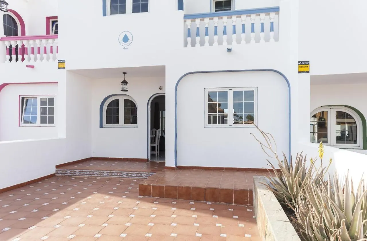 Galera Beach Boutique Art Villas With Private Pools, Free Wifi & Bbq, Corralejo By Amazzzing Travel 0*,  Spanien