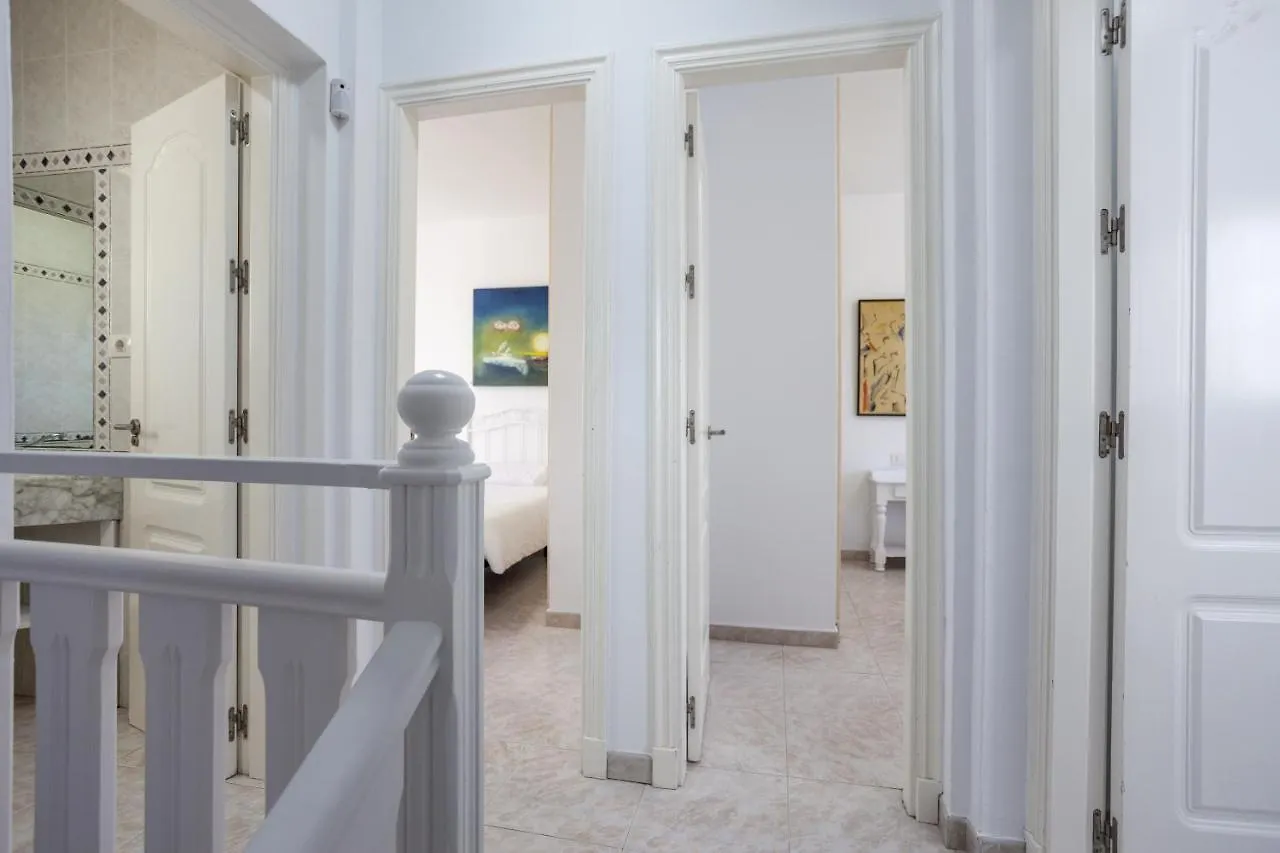 Galera Beach Boutique Art Villas With Private Pools, Free Wifi & Bbq, Corralejo By Amazzzing Travel
