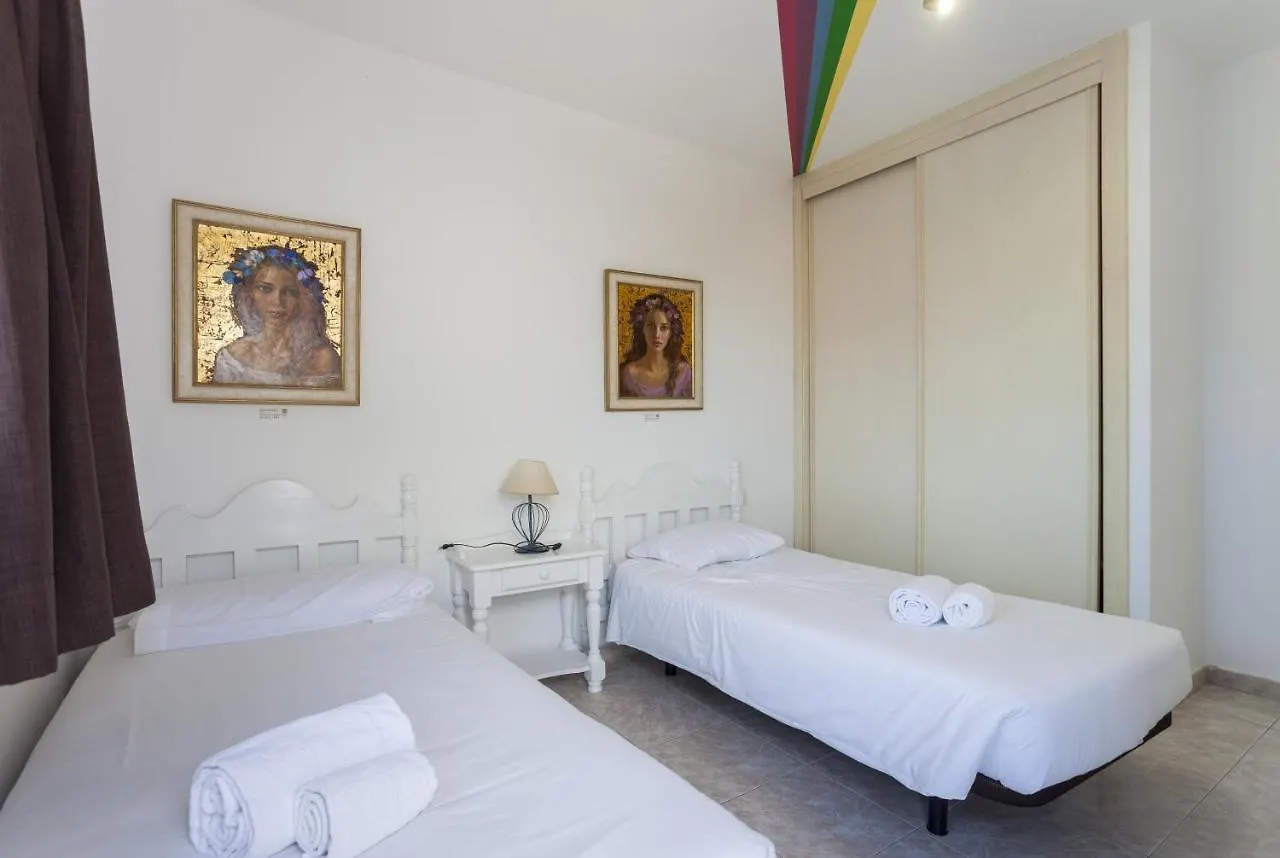 Galera Beach Boutique Art Villas With Private Pools, Free Wifi & Bbq, Corralejo By Amazzzing Travel