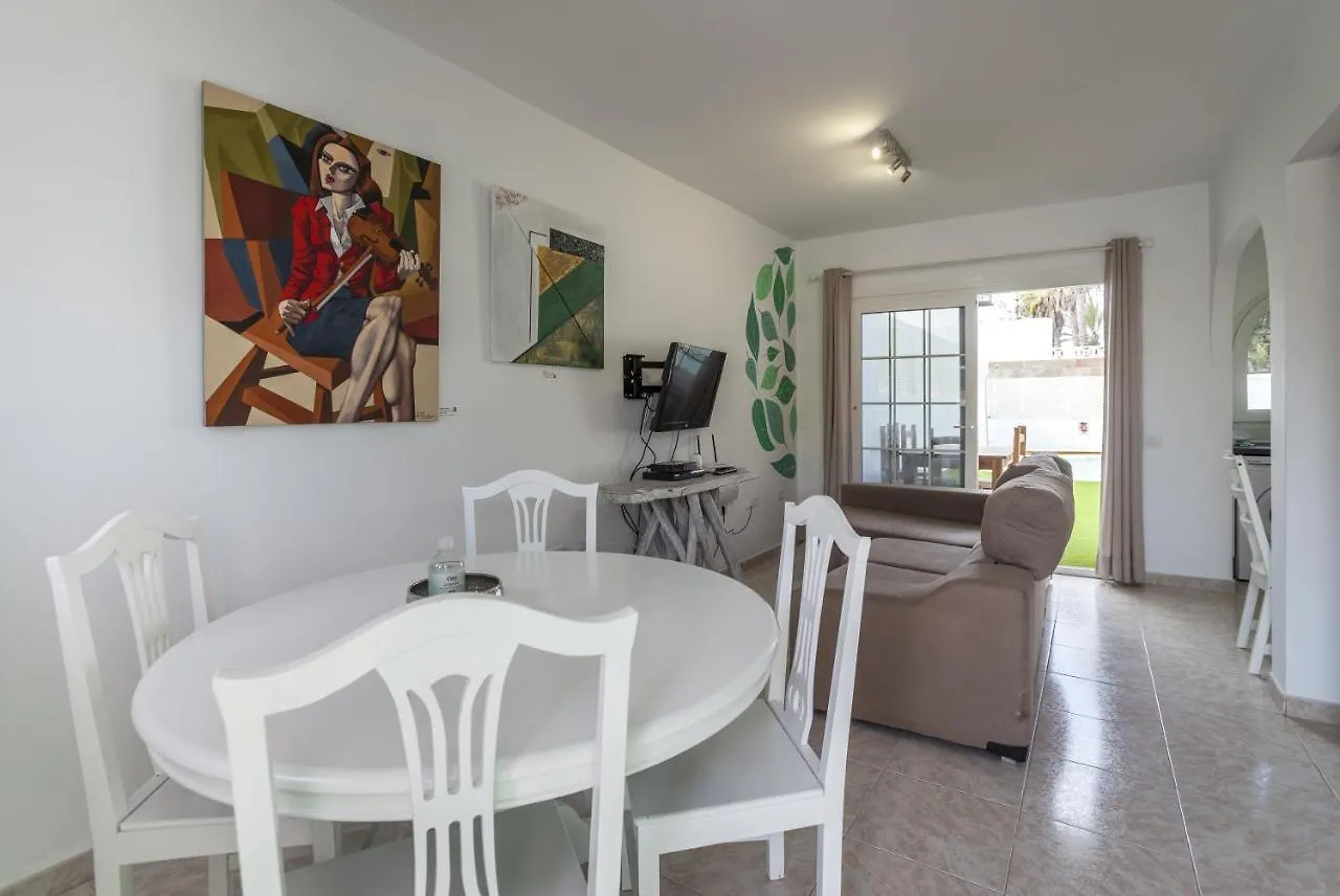 Galera Beach Boutique Art Villas With Private Pools, Free Wifi & Bbq, Corralejo By Amazzzing Travel