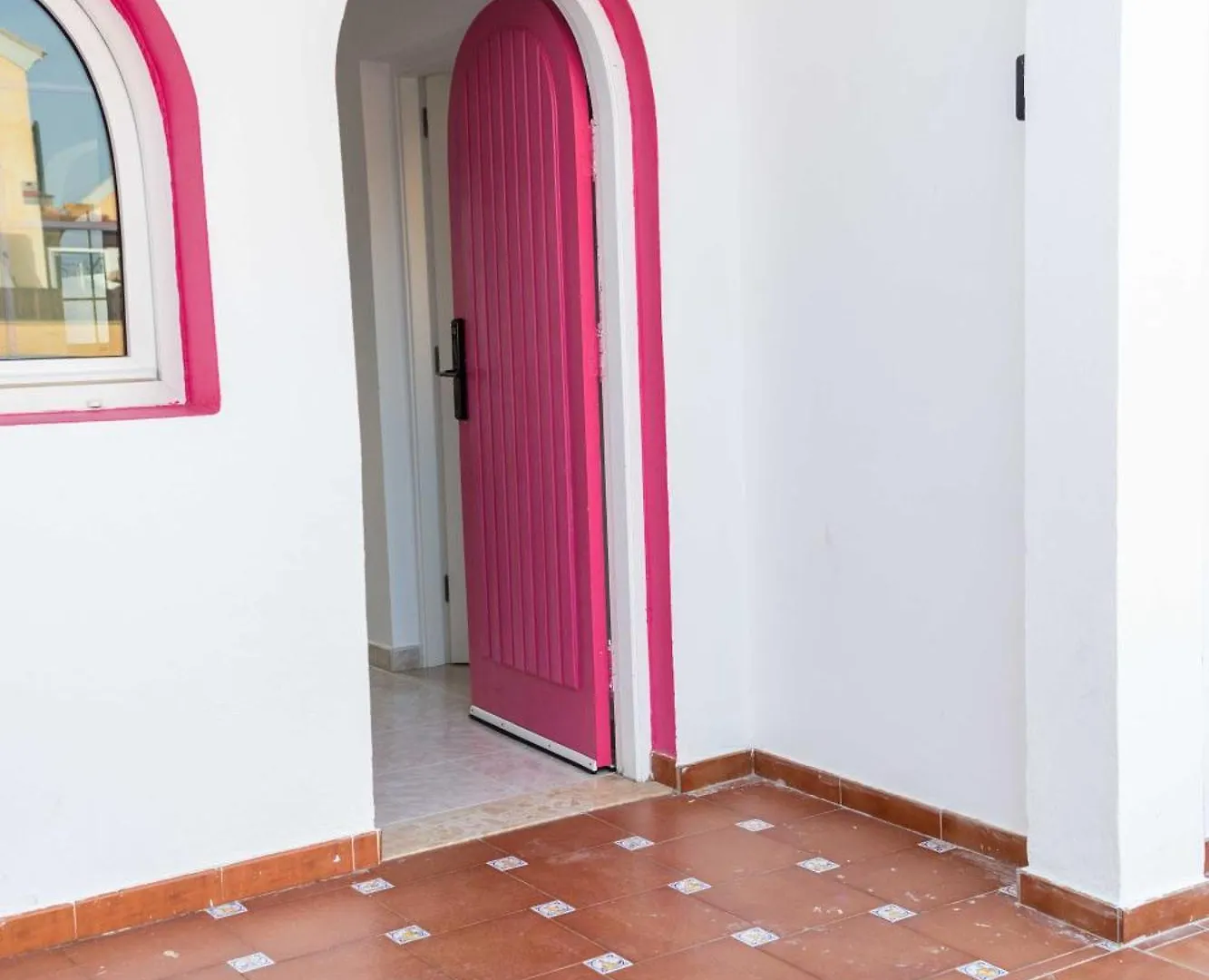 Galera Beach Boutique Art Villas With Private Pools, Free Wifi & Bbq, Corralejo By Amazzzing Travel